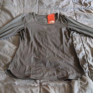 NWT, North Face Women's Flashdry Training Top, L